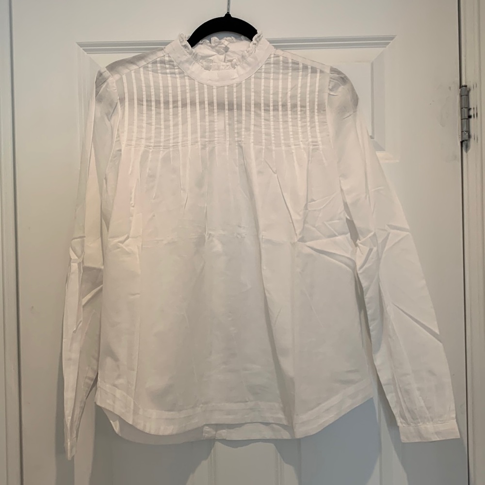 Gap White pit tuck top